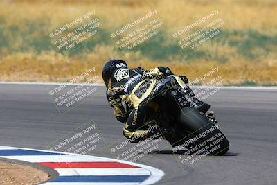 media/Apr-30-2023-CRA (Sun) [[020fcf5d43]]/Race 11-600 Expert Superbike/